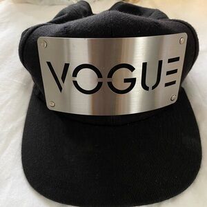 Karl Alley Vogue Black Cap with Silver Plate